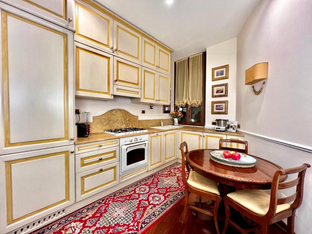 Luxury House - Foppa61 Apartman Milánó Kültér fotó
