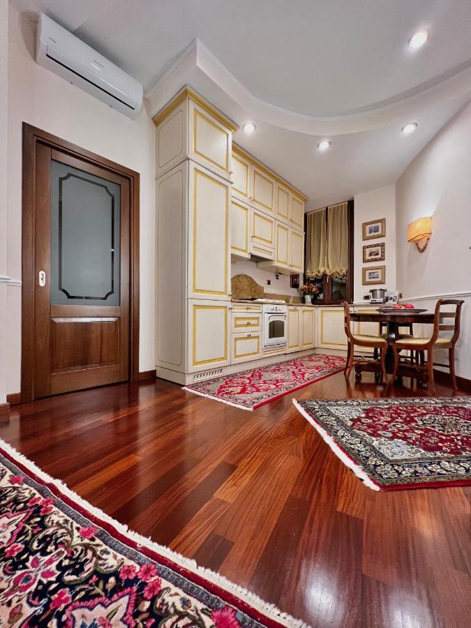 Luxury House - Foppa61 Apartman Milánó Kültér fotó